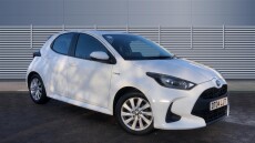 Toyota Yaris 1.5 Hybrid Design 5dr CVT Hybrid Hatchback